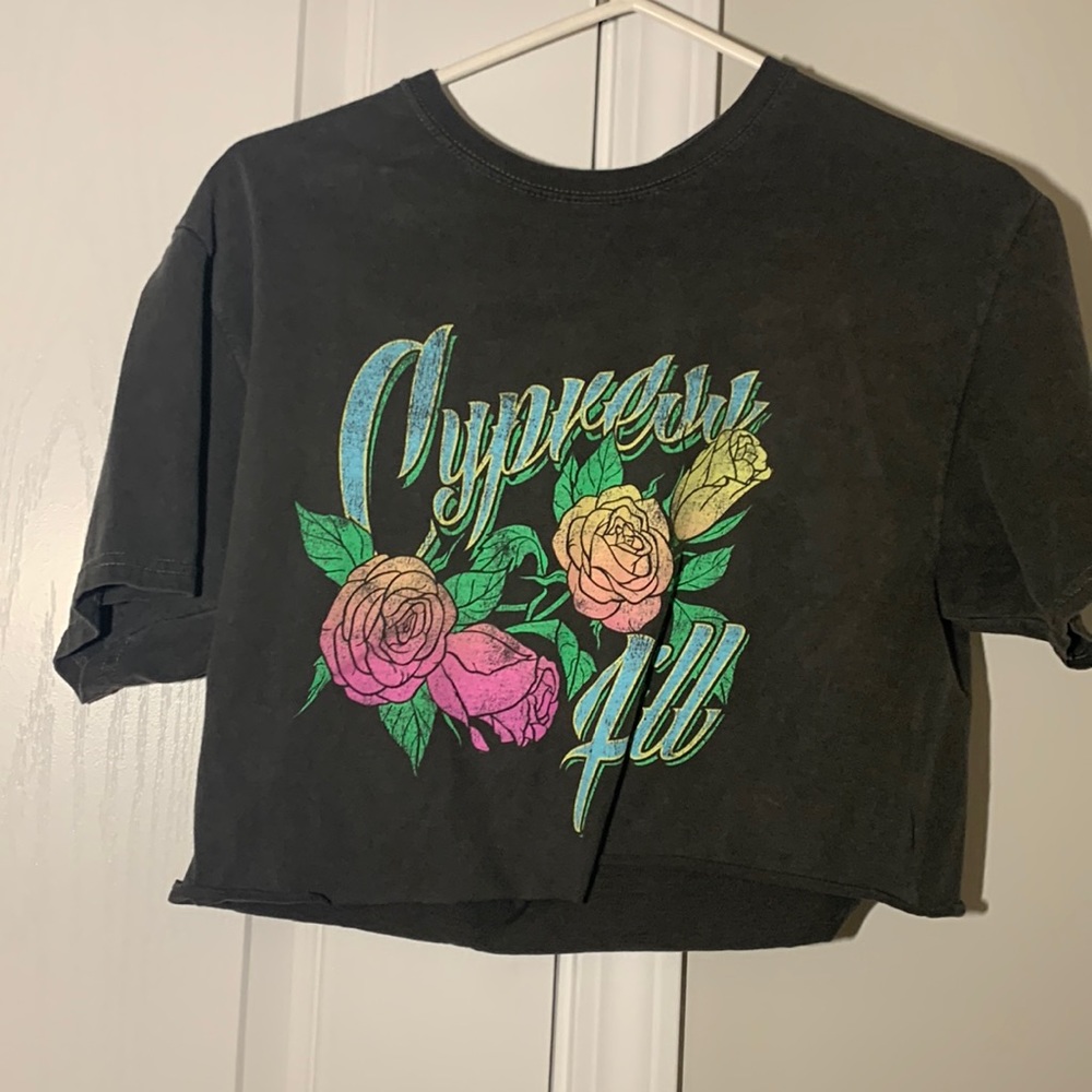 Cropped shirt